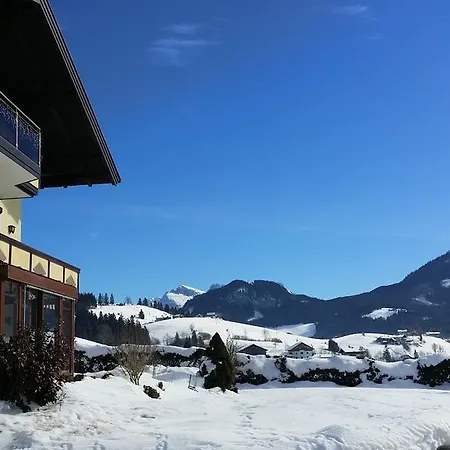 Haus Reiter 아파트 압티나우